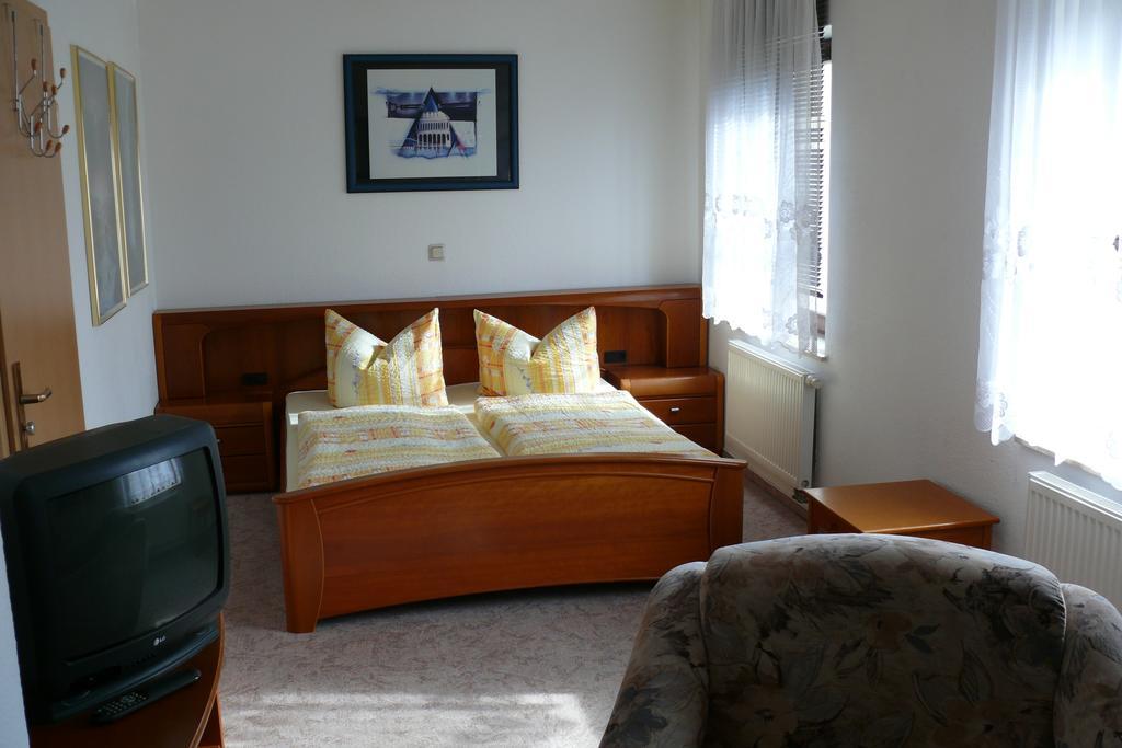 Ferienwohnung Herfurth Meiningen Kamer foto