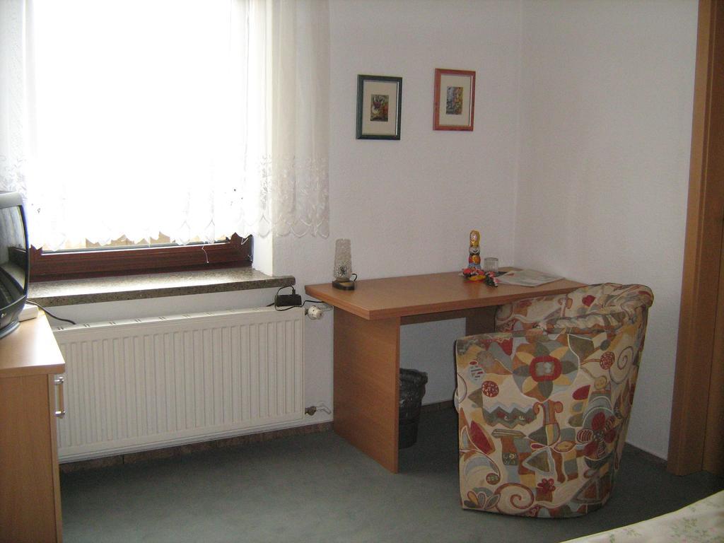 Ferienwohnung Herfurth Meiningen Kamer foto